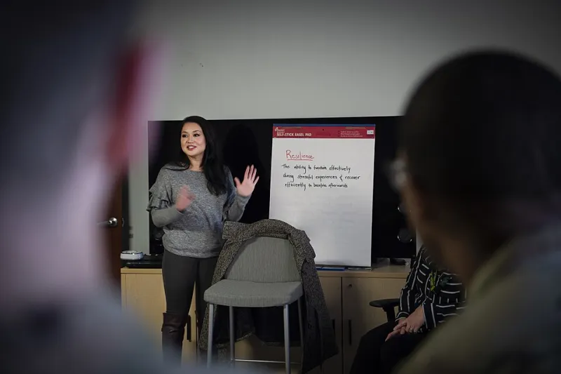 60-Second Calm: Bite-Sized Zhuji Wellness Techniques That Fit Between Your Back-to-Back Meetings